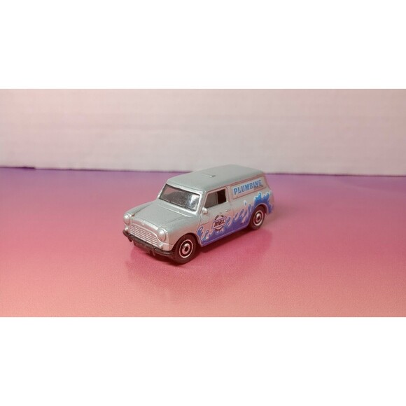 Matchbox Austin Mini Van 1965, City Works 5-pack Silver "Plumbing Service" 2014 - Picture 1 of 7